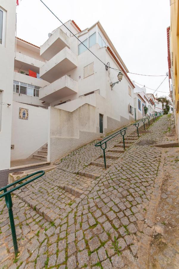 B18 - Village Street Apartment Lagos Eksteriør billede